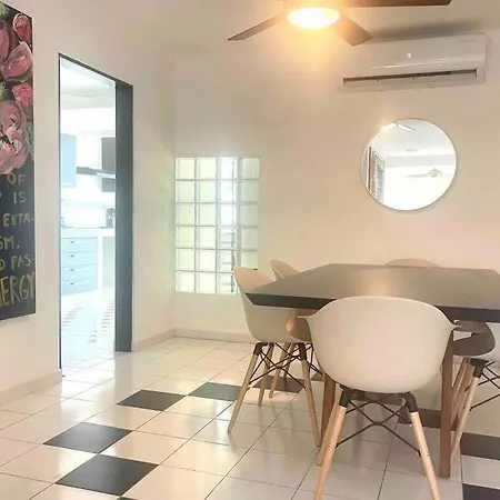 Deco 6 Downtown 3 Bed Apartment